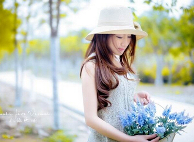 个性的爱情说说大全：我口中的我爱你，在你眼里却变成了我碍你