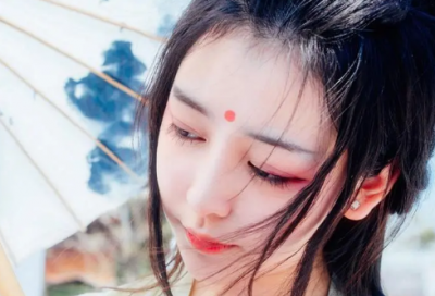 ​关于春花的诗句唯美（赞美春天百花盛开的诗句）