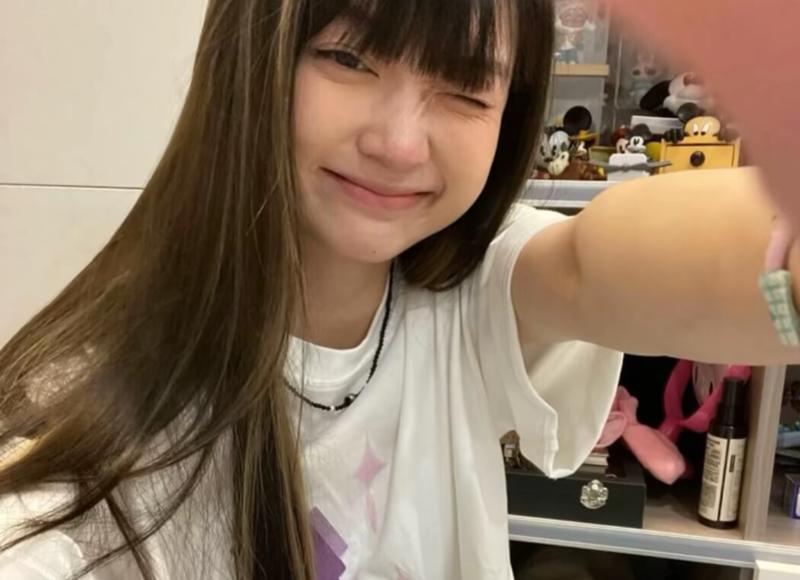  祝贺女儿生日的句子简短汇总80条