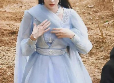 ​温柔伤感有哲理的句子[24条] (深夜伤感句子哲理)