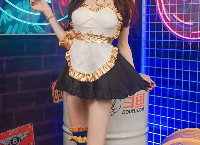 写给自己的精致短句(打动人心的爱情句子)