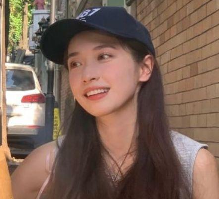 2025年经典形容坚强的句子28条