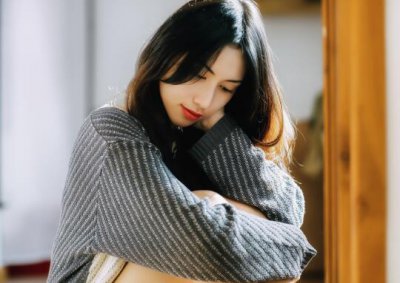 ​形容安静的句子