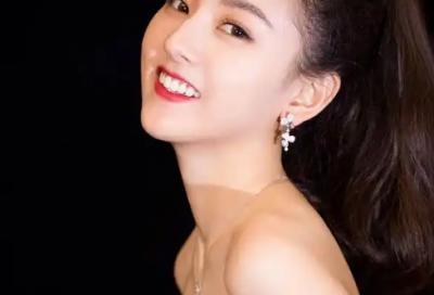 ​爱情短句文案(适合发朋友圈的爱情文案)